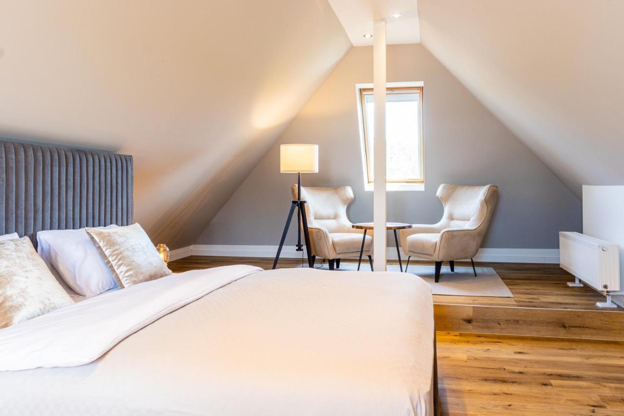 Moderne Maisonette Ferienwohnung Mit Gartenzugang, Nur 7 Gehminuten Zum Strand, Parkplatz & Fahrradunterstellplatz Scharbeutz Eksteriør bilde