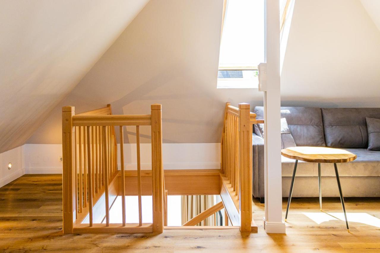 Moderne Maisonette Ferienwohnung Mit Gartenzugang, Nur 7 Gehminuten Zum Strand, Parkplatz & Fahrradunterstellplatz Scharbeutz Eksteriør bilde