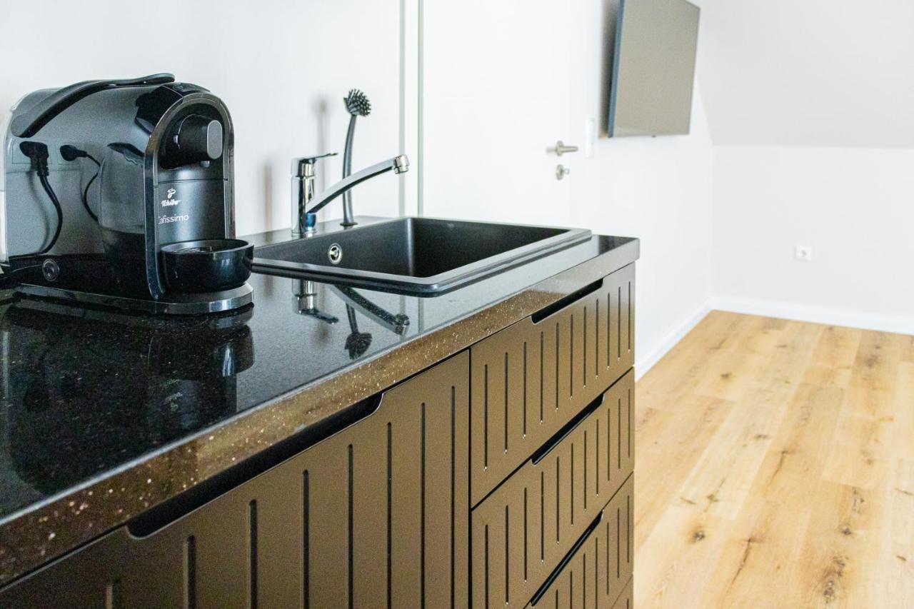 Moderne Maisonette Ferienwohnung Mit Gartenzugang, Nur 7 Gehminuten Zum Strand, Parkplatz & Fahrradunterstellplatz Scharbeutz Eksteriør bilde