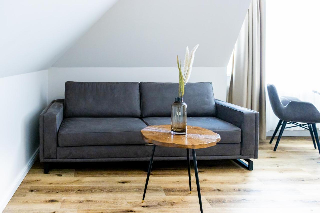 Moderne Maisonette Ferienwohnung Mit Gartenzugang, Nur 7 Gehminuten Zum Strand, Parkplatz & Fahrradunterstellplatz Scharbeutz Eksteriør bilde